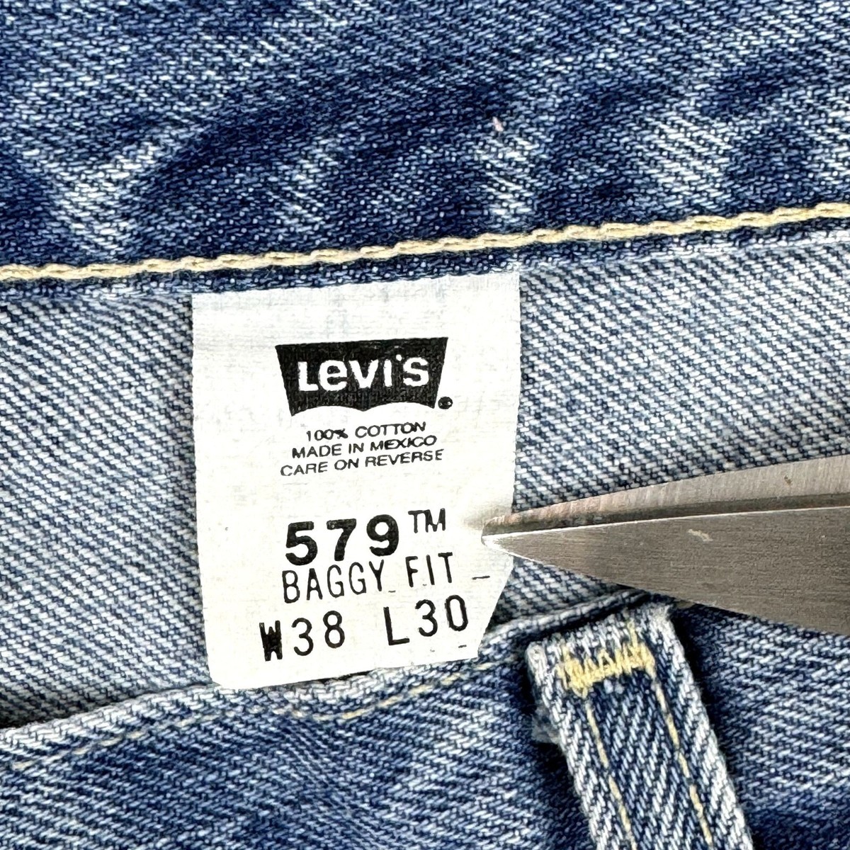 Vintage Levis 579 Baggy Fit Y2K Denim Jeans Hip Hop Skater Mens