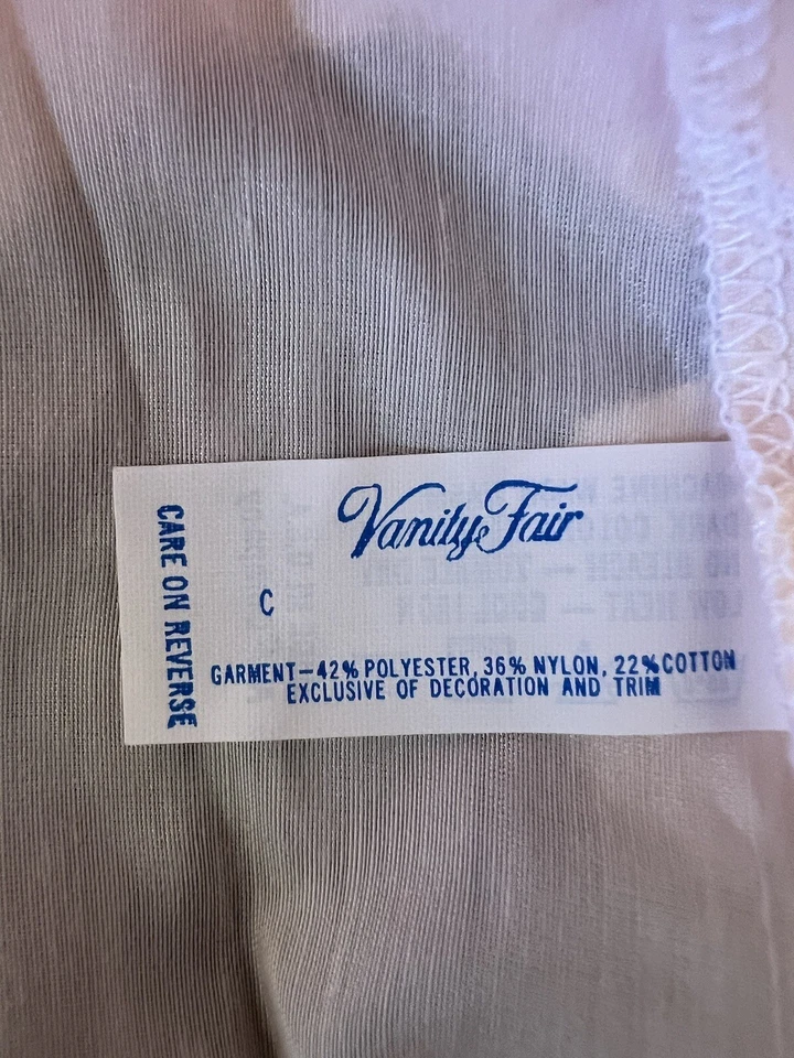 Camisón Vanity Fair Blendaire De Colección Nuevo con Etiquetas Melocotón Transparente Botón Frontal BabyDoll Foto 4 de 4