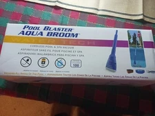 Water Tech Pool Blaster Aqua Broom Handheld Battery Operated Spa & Pool Vacuum