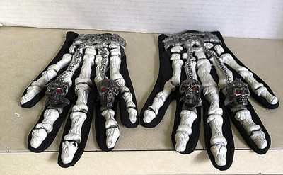 Realistic 3D Skull Skeleton Gloves Rubber latex - light up eyes needs battery