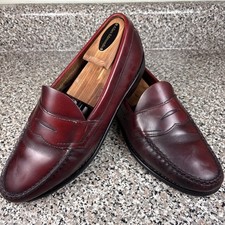 GH Bass Weejuns Logan Wine Leather Strap Penny Loafers Made in USA Men's 8D GUC