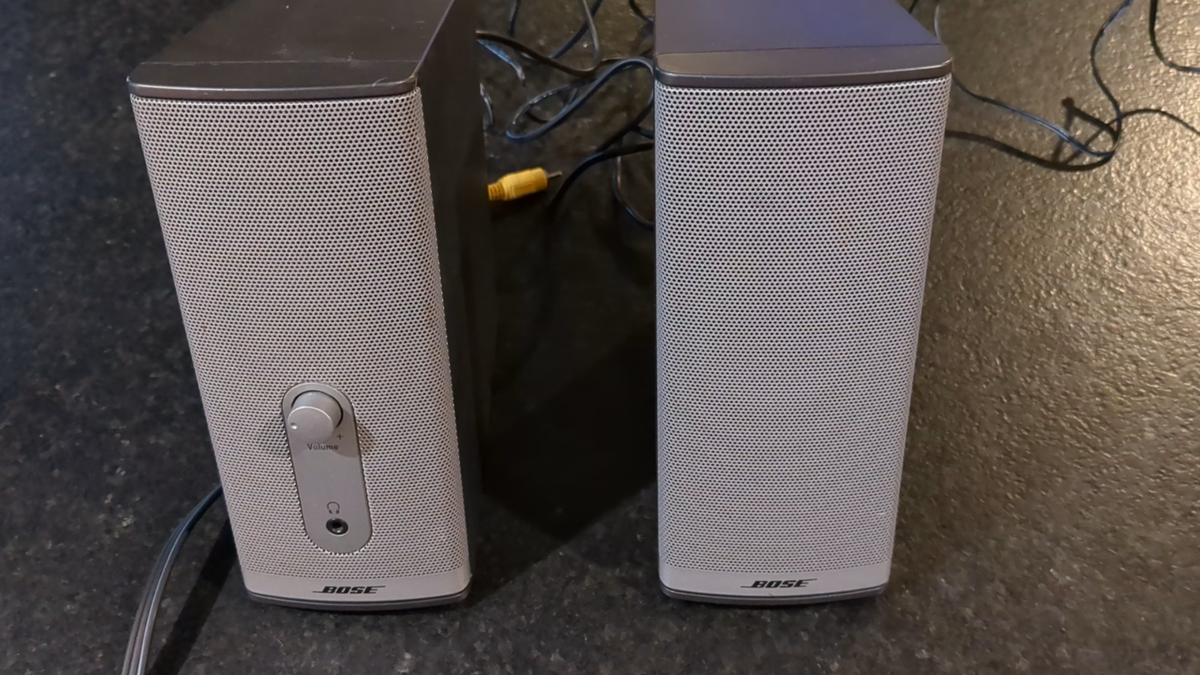 Bose Companion 2 Series II Multimedia Speaker System w/ Adapter