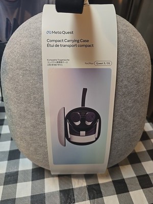 Meta Quest 3/3s Compact Carrying Case