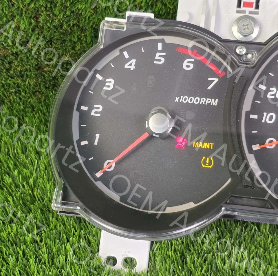 Medidores de velocidad de cuadro de instrumentos Toyota 4runner 2003-2004 OEM usados Foto 4 de 4