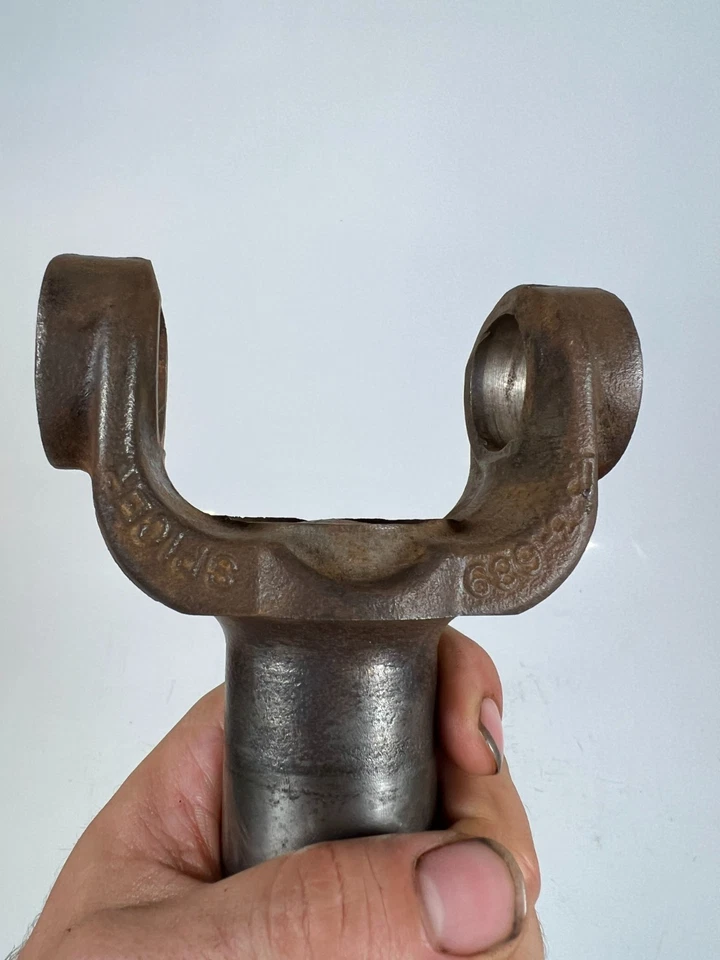 OEM 1994-2002 Dodge Ram 2500 3500 2WD 47RE 47RH Automatic Drive Shaft Slip Yoke — 第 3/4 张图片