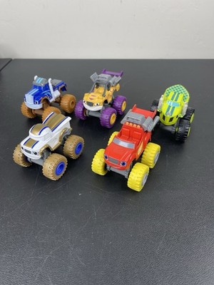 Set Of 5 Blaze And The Monster Machine Die Cast Trucks