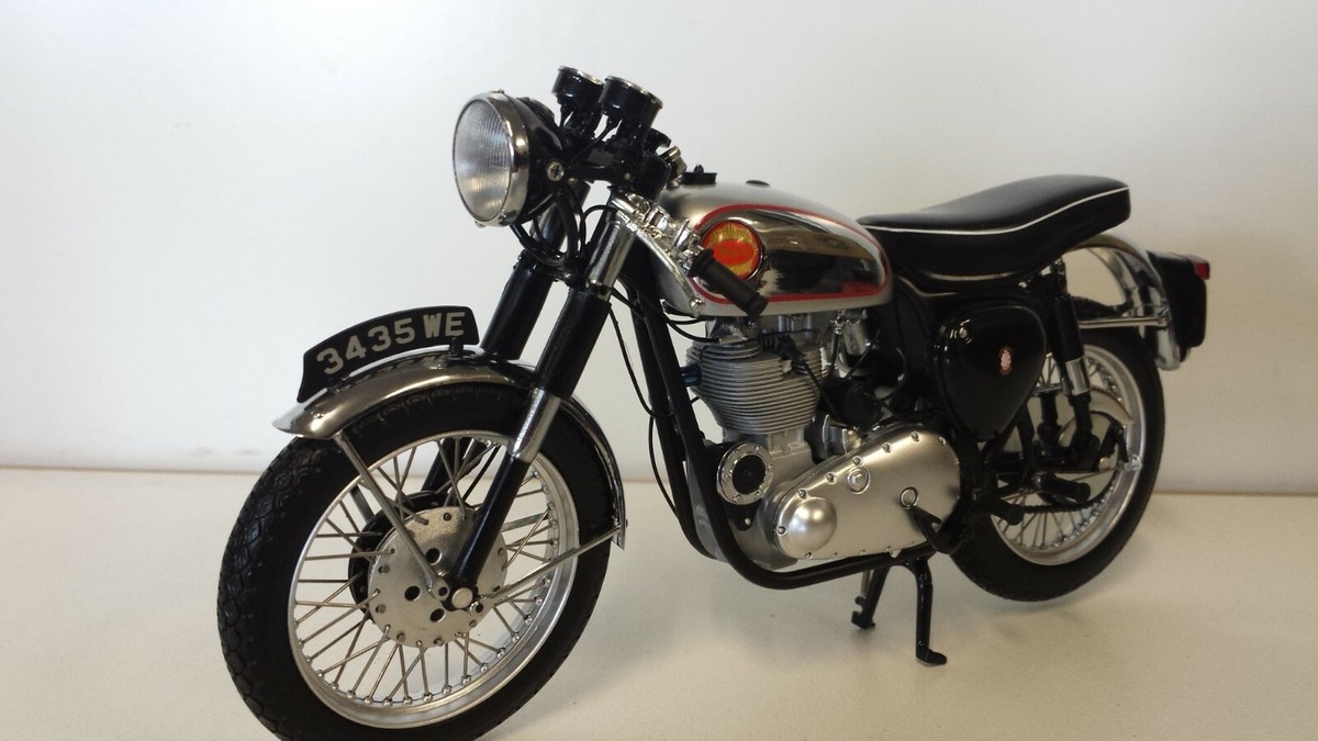 ミニチャンプス BSA Gold Star DBD34 1/12スケールモデル Minichamps 1/12 Scale 122 130001 BSA Motorcycle Goldstar