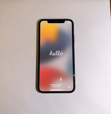 Apple iPhone XS - 256GB - Space Grau (Ohne Simlock) A2097 (GSM)