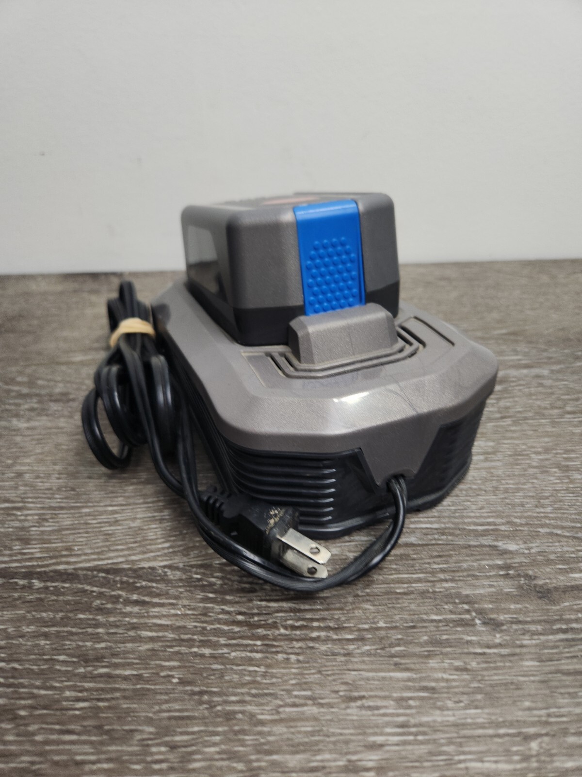 Hoover Charger BH03200 & 20v Lithium Life Battery BH03120 For Vacuum