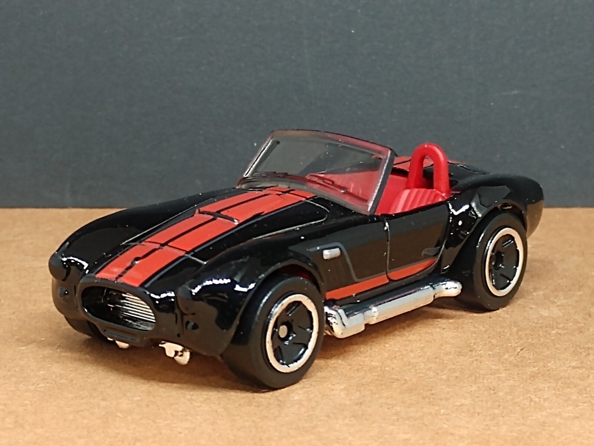 Hot Wheels Shelby Cobra 427 S/C 1/64 Scale Limited Edition