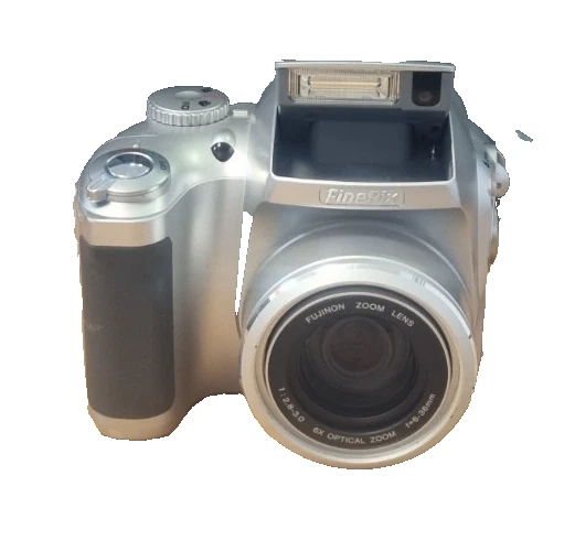 Fujifilm FinePix S3500 4MP 6x Optical Zoom  Digital Camera – Silver (J1), photo 1 of 5