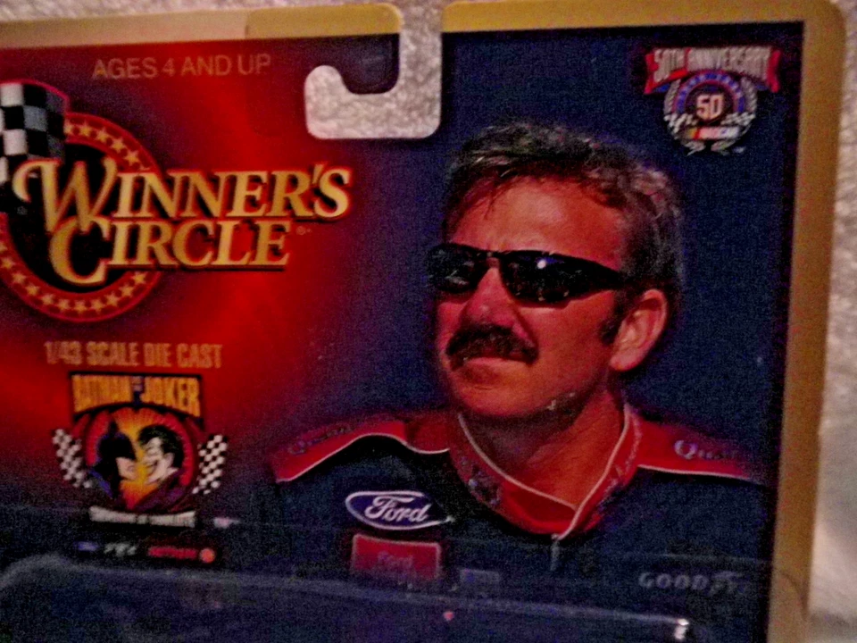 1998 Dale Jarrett #88 Diecast NASCAR Winners Circle Batman Joker 1/43 Sealed - Image 3 of 4