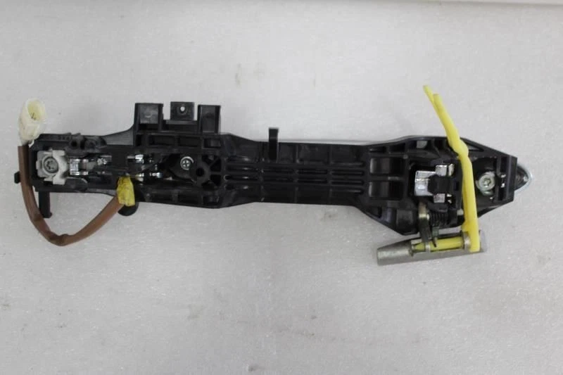 Lexus LS460 LS460L 2007 manija de puerta trasera izquierda del lado del conductor cromada Foto 3 de 4