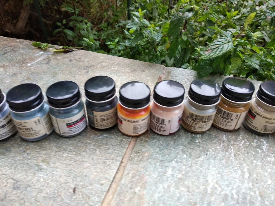 MODEL MASTER ACRYLICS - 18 pieces/jars. 18 St. Farben, Neu! - Bild 2 von 4