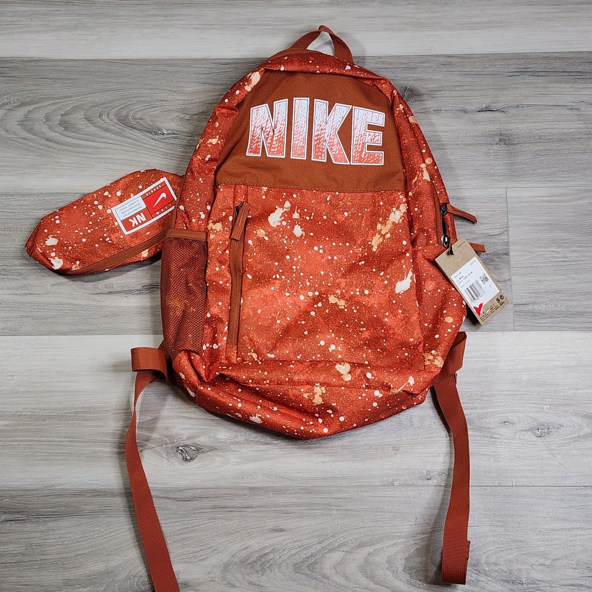 nike backpacks india ebay 3 Brand Graphic Print Backpack Black/White One Size (30L) An old favorite reimagined Nike Hayward Backpack (26L)
