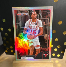 Topps 2025-26 NBA Hoops Julian Phillips Chica...