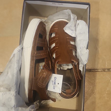 OshKosh B'gosh Kale Tan Fisherman Sandal Kids Size 11 Hook Loop Machine Washa