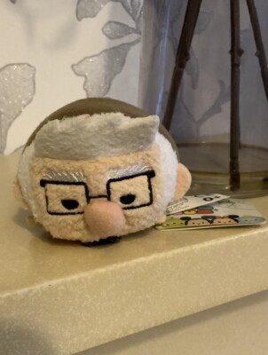 Tsum Tsum Carl Fredricksen UP 3,5 Zoll Mini Plüschtier Pixar Stofftier NEU Disney