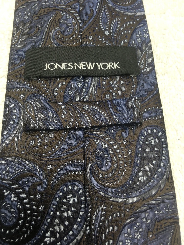 CORBATA HOMBRE JONES NEW YORK MARRÓN CON AZUL GRIS PAISLEY 3,75 X 61 Foto 4 de 4