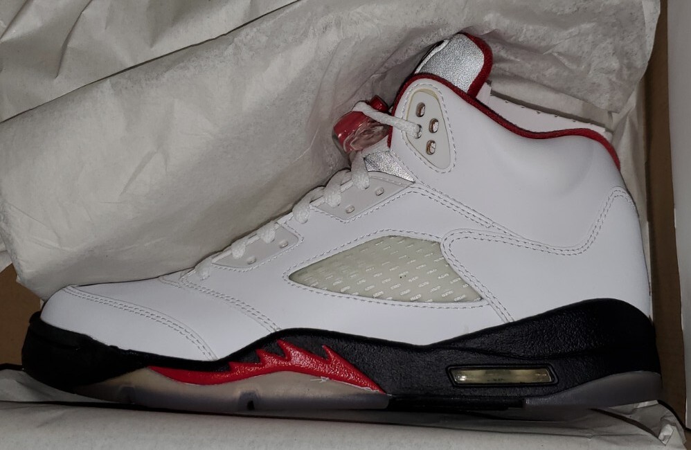 2013 AIR JORDAN 5 RETRO FIRE RED 7Y toro chicago supreme off white