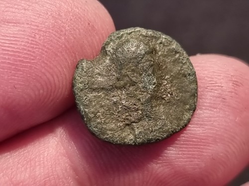 Roman bronze unresearched coin found in Yorkshire, Britain uncleaned con. LA105z