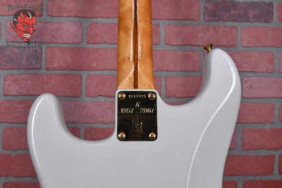 Fender American Vintage Limited Edition 1957 Stratocaster Fender American Vintage Limited Edition 1957 Stratocaster