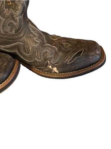 laredo women's spellbound goat skin boots