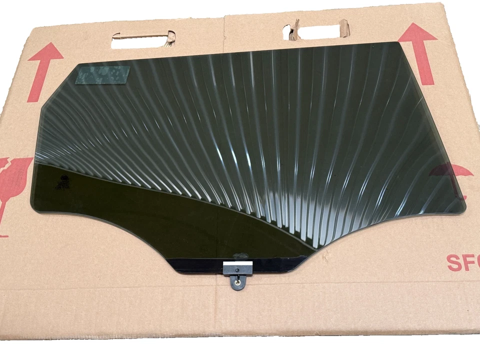 Vidrio de ventana de puerta trasera derecha del lado del pasajero para Kia Soul 2014-2019 - 16-18 EV Foto 3 de 4