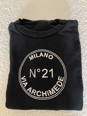 N.21 unisex kids black sweatshirt size 16 used in EXCELLENT condition!!