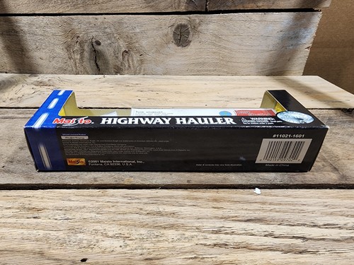 Vintage Maisto Highway Hauler "BMX Skate Blade FMX" Diecast Semi Truck &Trailer - Picture 5 of 5