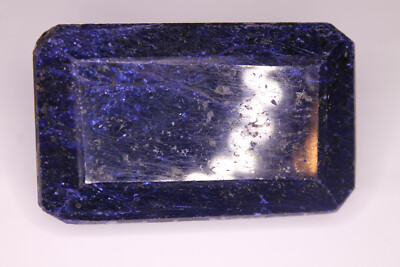 1 Saphir Opak im Baguettschliff 470ct