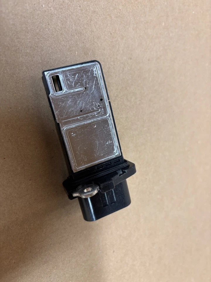 Sensor OEM GM MAF 15865791 Buick Cadillac GMC Chevy Pontiac Saturn 05-19 Foto 4 de 4