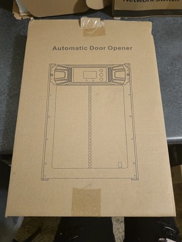 Sun Energise Automatic Chicken Coop Door Opener With timer & Light sensor, Solar