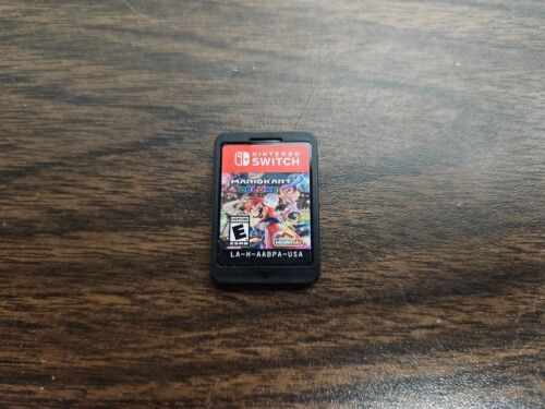 Mario Kart 8 Deluxe (Nintendo Switch, 2017) Cartridge Only