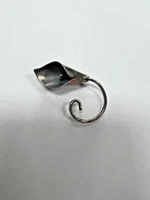 Vintage Stuart Nye Pin/Brooch  [053DUW]