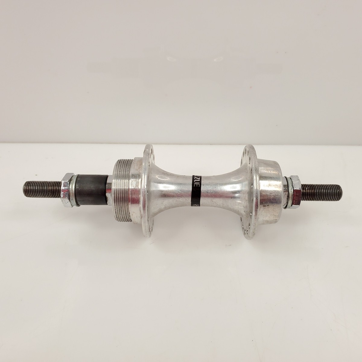 ユーズド⭕️新品価格8,300円◎VOLAN◎RETRO BIG KEEL 3 Vintage 1984 Suzue Sealed-Tech MTB Rear Multispeed Hub 36h Silver