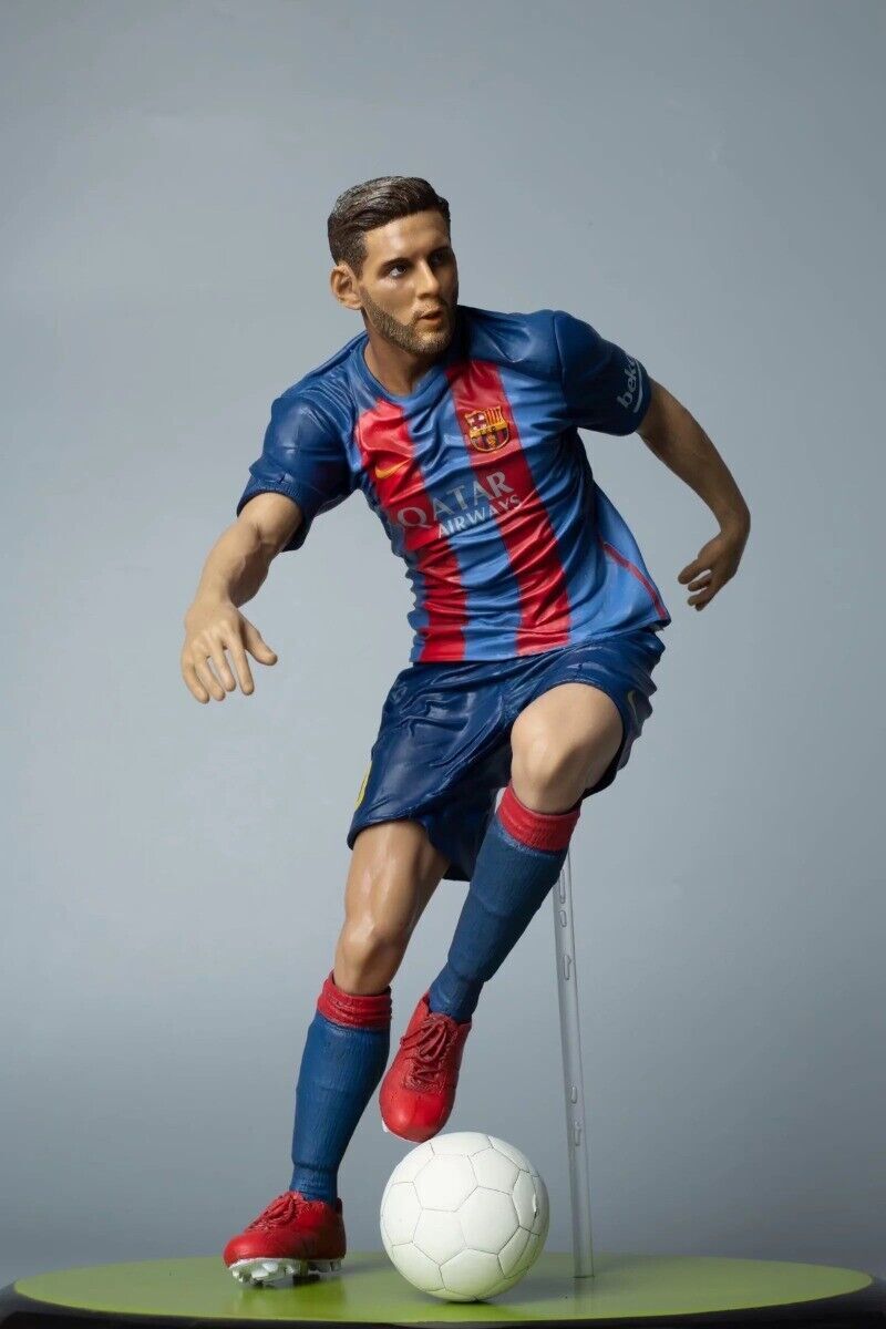 Lionel Messi FC Barcelona#10 Football Player Soccer 30cm PVC