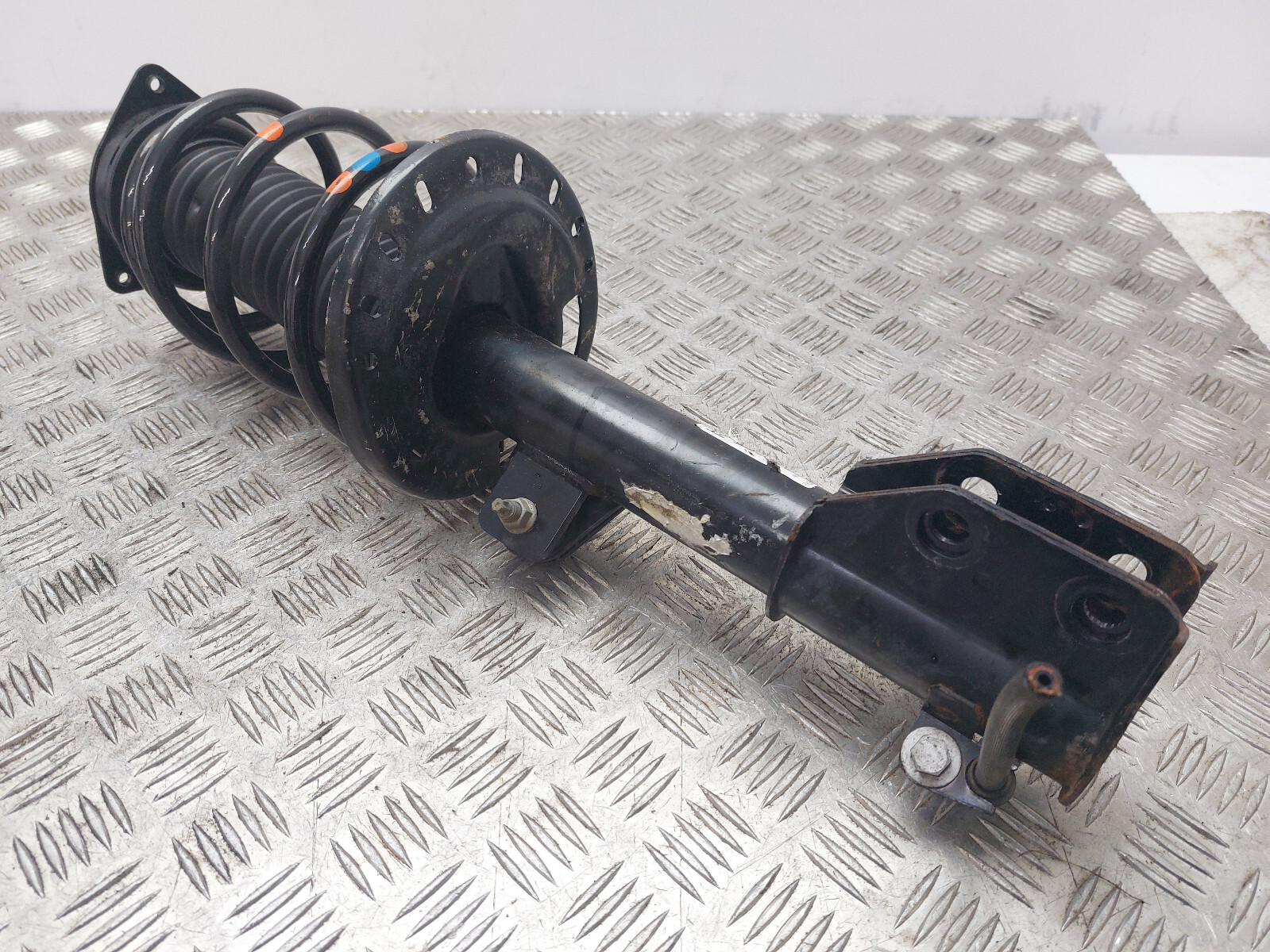 9836654780 front shock absorber lh for PEUGEOT 2008 II 1.2  