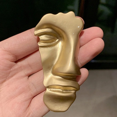 Cute Abstract Human Face Acrylic Brooch Pin Coat Jewelry Fashion Accessory