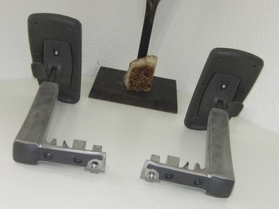 Knoll Life Chair Arm Rests Goes Up & Down needs pads Original OEM S1