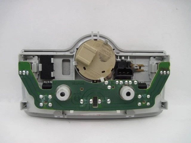 CONSOLA SUPERIOR MONTADA EN EL TECHO Volkswagen Passat 2005 05 1J0947105J 757317 Foto 4 de 4