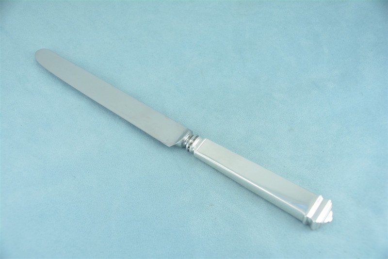 Tiffany Hampton Sterling Silver 10-1/4" Dinner Knife No Monogram