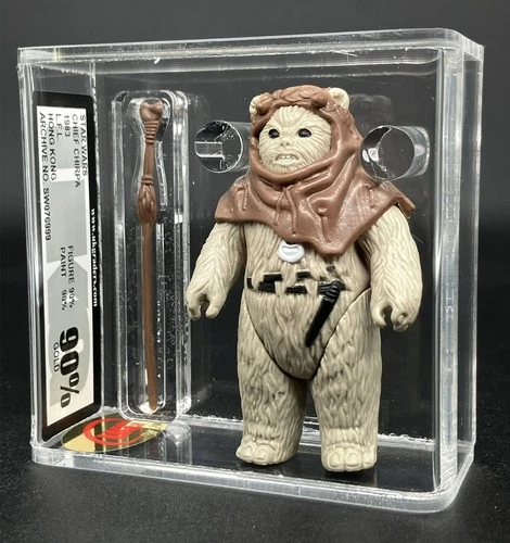 Vintage Star Wars Figure Chief Chirpa Hong Kong UKG 90% GOLD!!!  No AFA