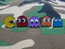 Pac Man & Ghosts 👻 Arcade Retro 80's Enamel Lapel Hat Pin Metal Badges**