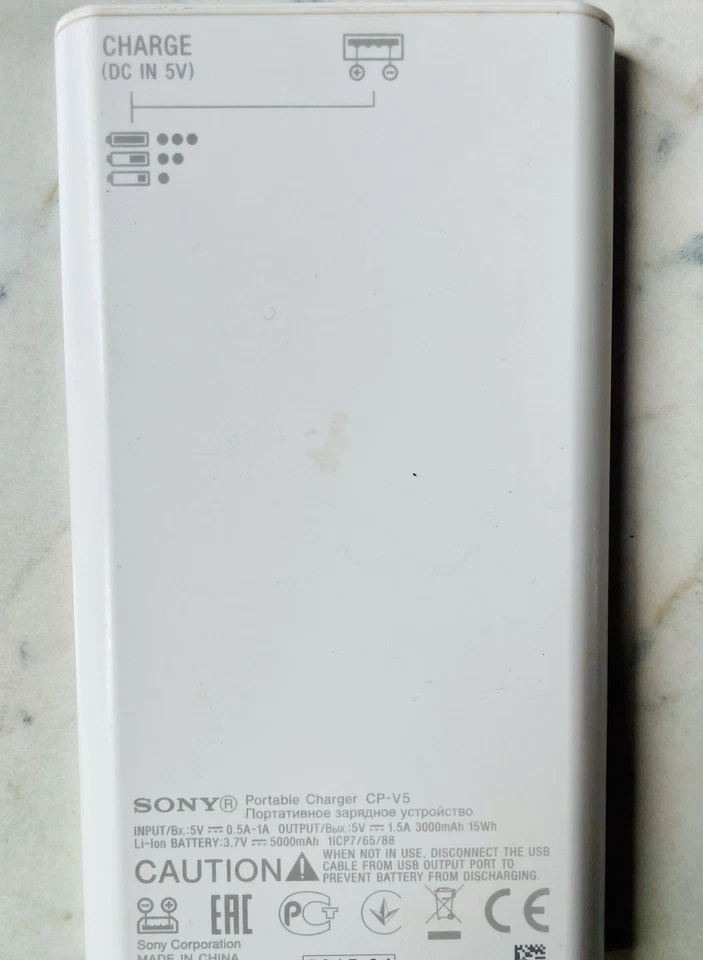 Sony CP-V5 - Immagine 2 di 3