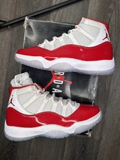 Nike Air Jordan retro 11 Cherry Size 8.5 Pre-...