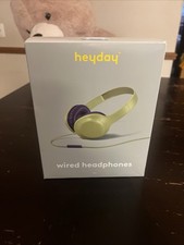 heyday Wired On-Ear Headphones Pastel Lime Built-In Mic 3.5mm Jack Foam Cushions