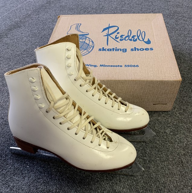 Vintage Riedell Model 320 Figure Skating Ice Skates Girls Womens Ladies