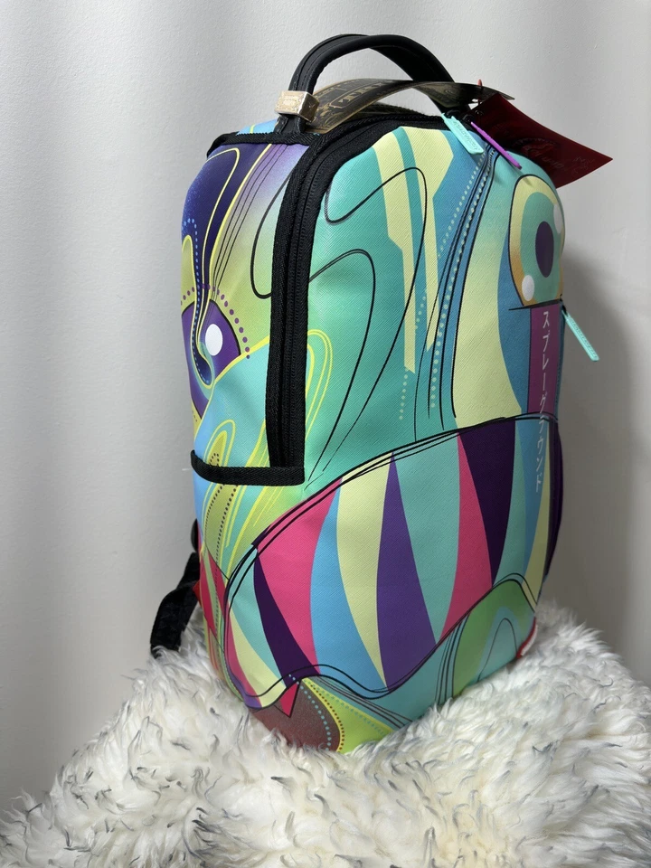 MOCHILA SPRAYGROUND TRIPPY MINDTRIP DLXV EDICIÓN LIMITADA *AGOTADA EN TODAS PARTES* Foto 3 de 4