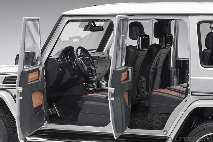 1/18 AUTOart 2017 Mercedes-Benz Mercedes G-Class G-Klasse
